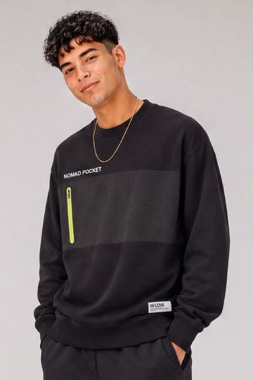 IN LOVE Nomad Oversized Sweatshirt - Black