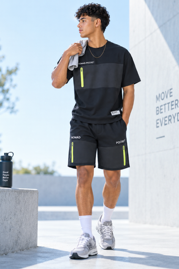 IN LOVE Nomad Relaxed Sweatshort - Black