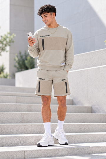 IN LOVE Nomad Relaxed Sweatshort - Cream