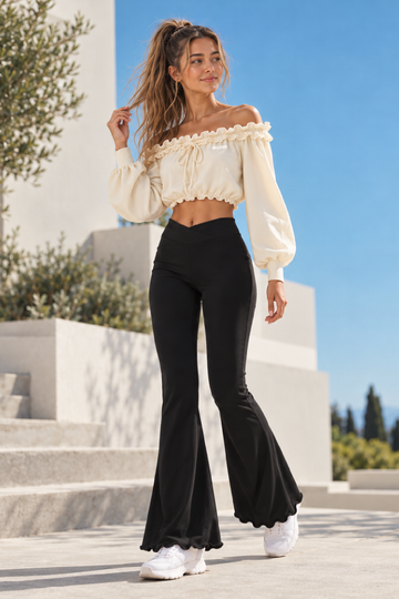 IN LOVE Adjustable Ruffle Off-shoulder Top - White