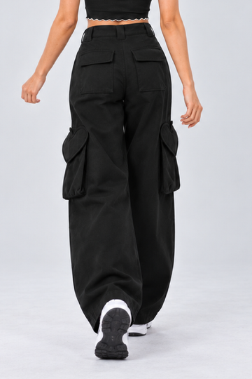 IN LOVE Mid-waist Utility Pants - Black